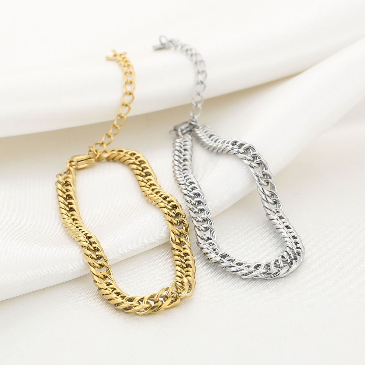 JE16243 - GOLD