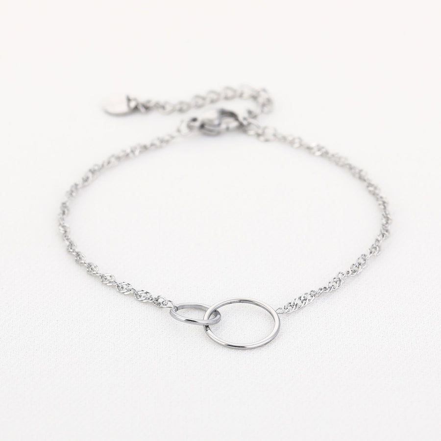 Fijne armband met open cirkel – zilverkleurig