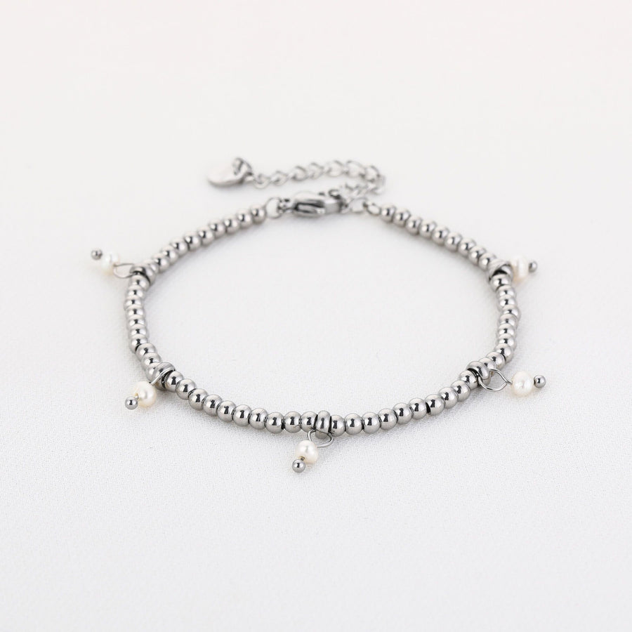Kralenarmband met parelbedeltjes – zilverkleurig