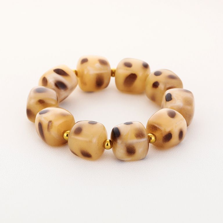 Kralenarmband met panterprint – beige/bruin