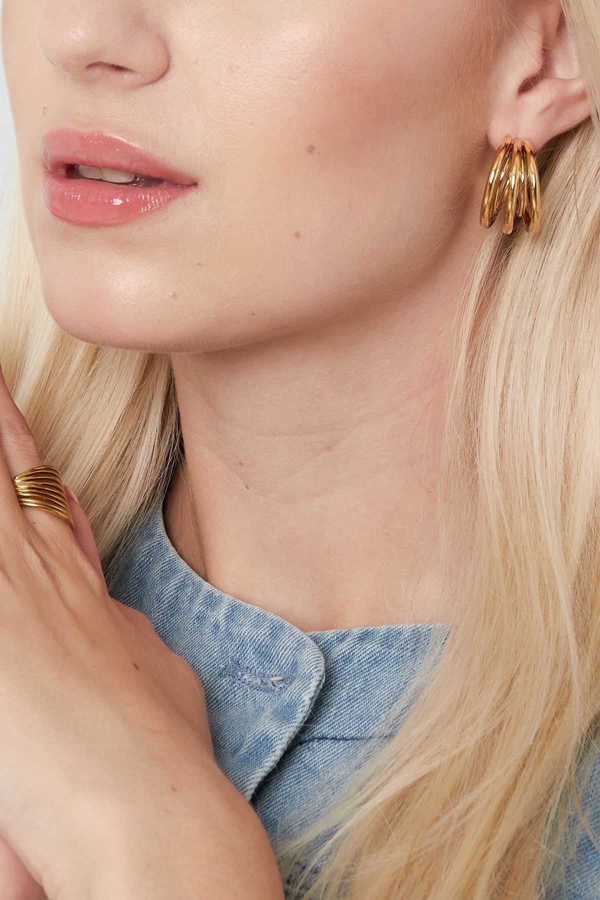 Double Twisted Love oorbellen – Goud